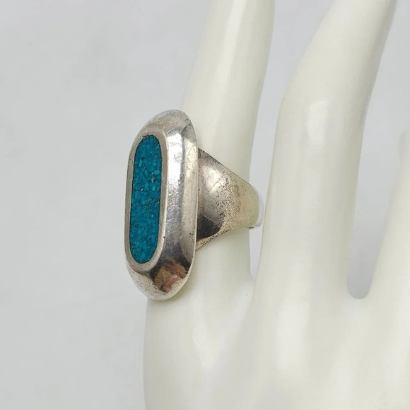 Artisan Taxco Modernist Sterling Silver Ring With Turquoise Chip Inlay 8.5 - Picture 2 of 9